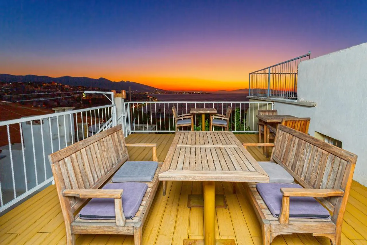 Apartment Iconic Stone Houses Izmir